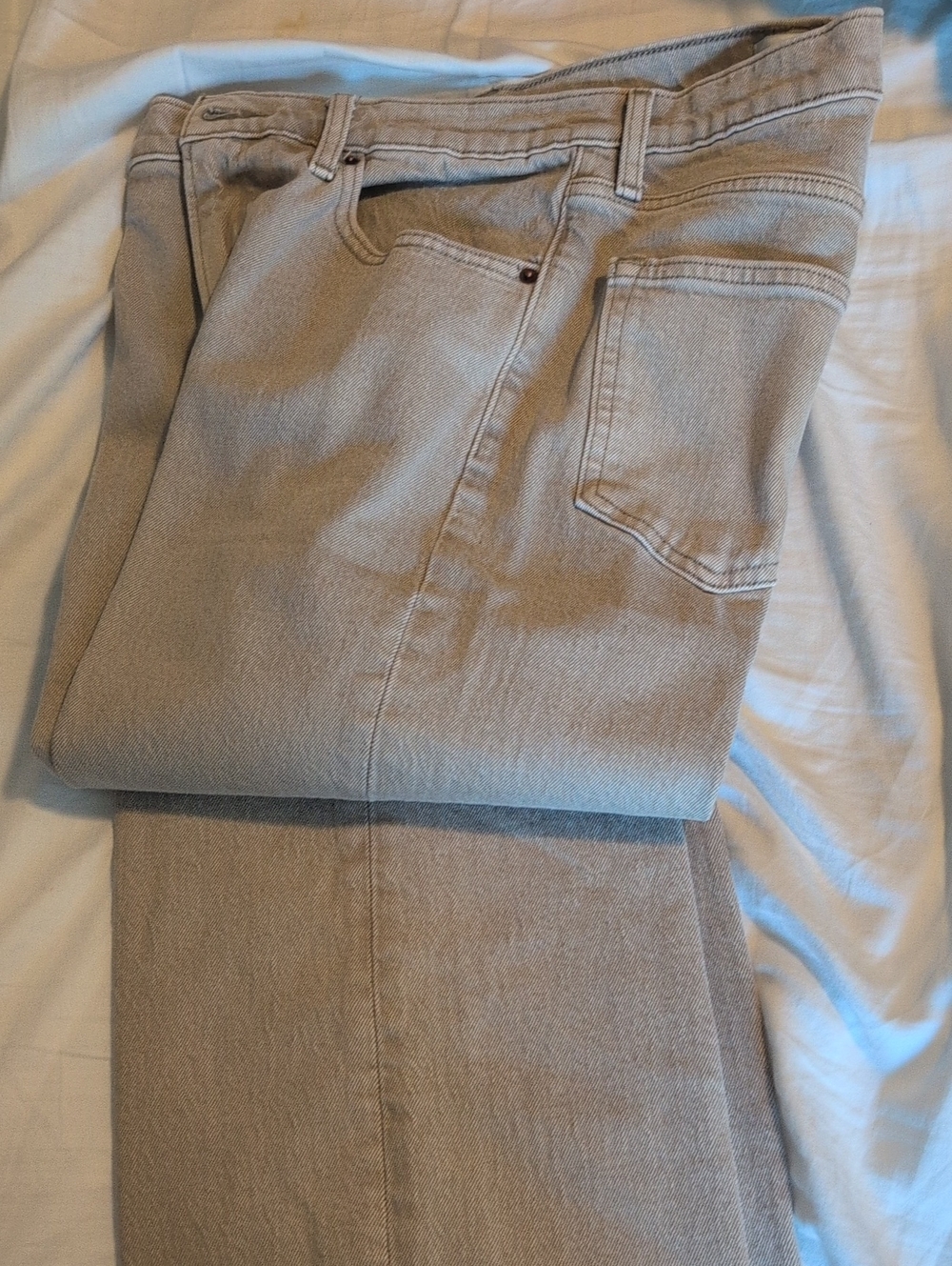 Abercrombie & Fitch Straight Jeans in Light Beige